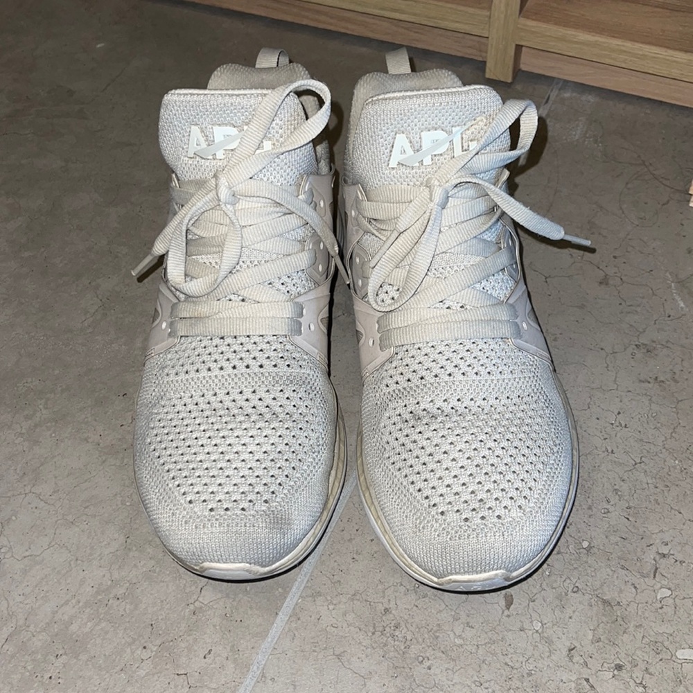 APL Techloom Ascend Women’s 9